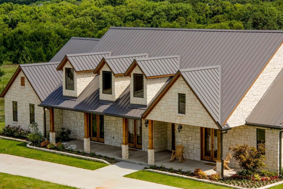 Standing seam metal roof &middot; completed