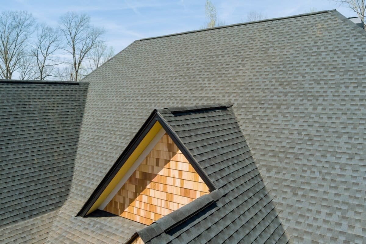 Metal roof &middot; standing seam